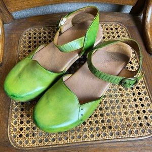 Dansko leather Thea clogs green